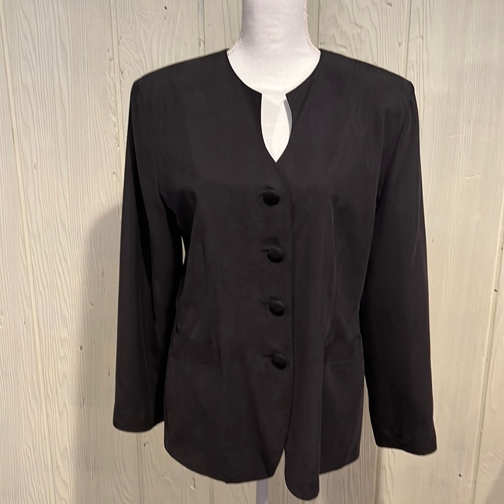 En Avance Black 100% Silk Blazer Size 10